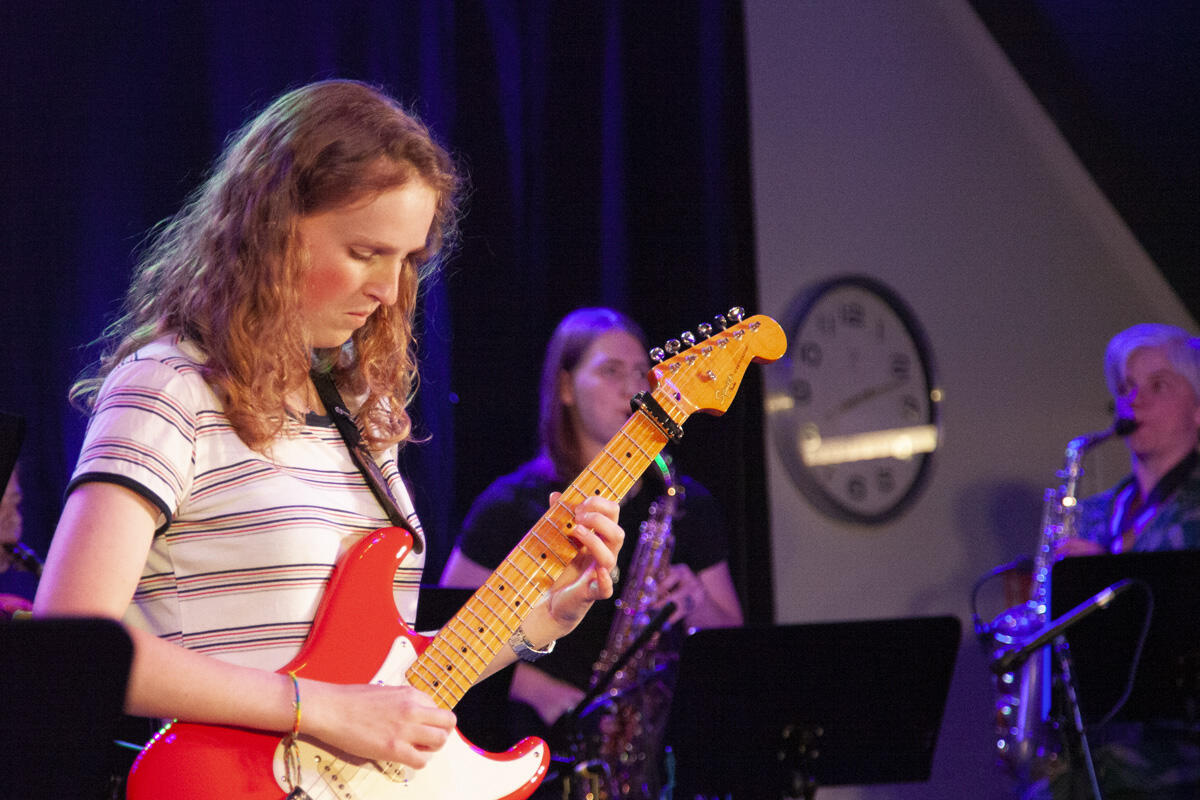 Funkytown - Lipps Inc.