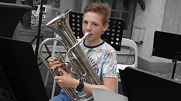 >Tubales jonger dan 21 jaar, 20 min. afbeelding
