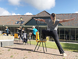 >Zit en word fit (60+) afbeelding